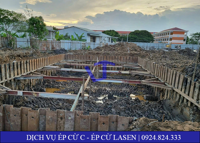 Ép cừ C giá tốt nhất thị trường Ép cừ C giá tốt nhất thị trường